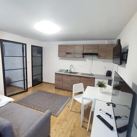 Osrodek Wypoczynkowy Zakatek, W Lesie, Nowy Lodge *