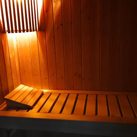 Osrodek Wypoczynkowy Zakatek, W Lesie, Nowy Lodge Kąty Rybackie