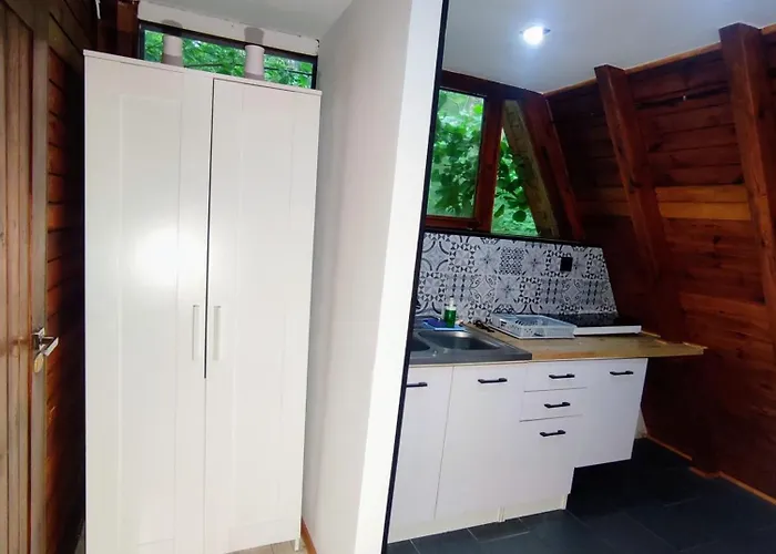 Osrodek Wypoczynkowy Zakatek, W Lesie, Nowy 山林小屋 Kąty Rybackie