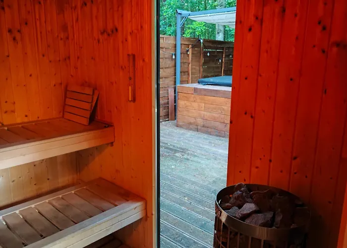 Osrodek Wypoczynkowy Zakatek, W Lesie, Nowy